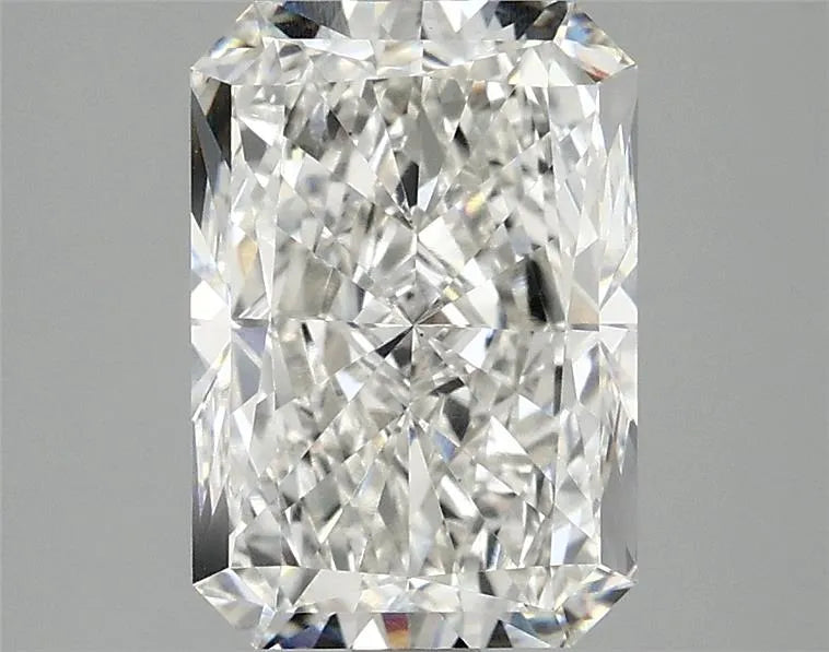 2.88ct Radiant Lab Grown Diamond (Colour F, Clarity VS1, IGI Certified)
