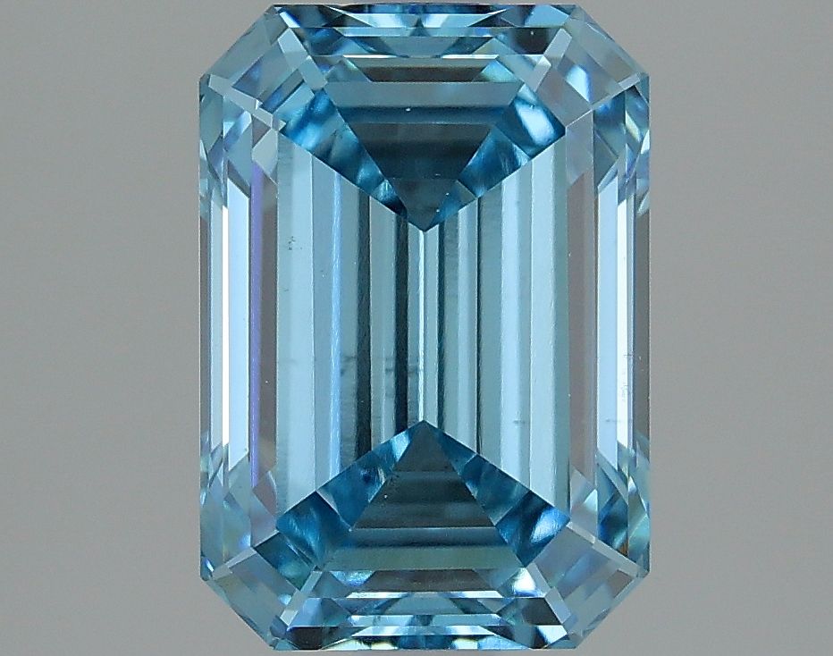 Lab-Grown Emerald Diamond - 2.59 Carats, Fancy Vivid Blue Color, VS2 Clarity - Certified by IGI - Report Number: LG634481132