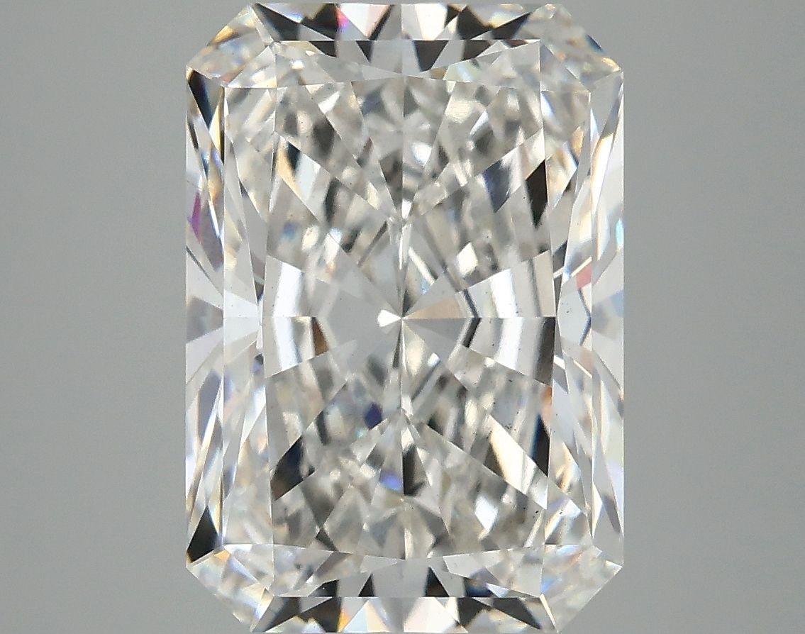Lab-Grown Radiant Diamond - 6.1 Carats, F Color, VS2 Clarity - Certified by IGI - Report Number: LG667460350