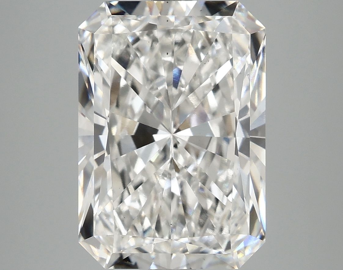 Lab-Grown Radiant Diamond - 6.13 Carats, F Color, VS2 Clarity - Certified by IGI - Report Number: LG697520405