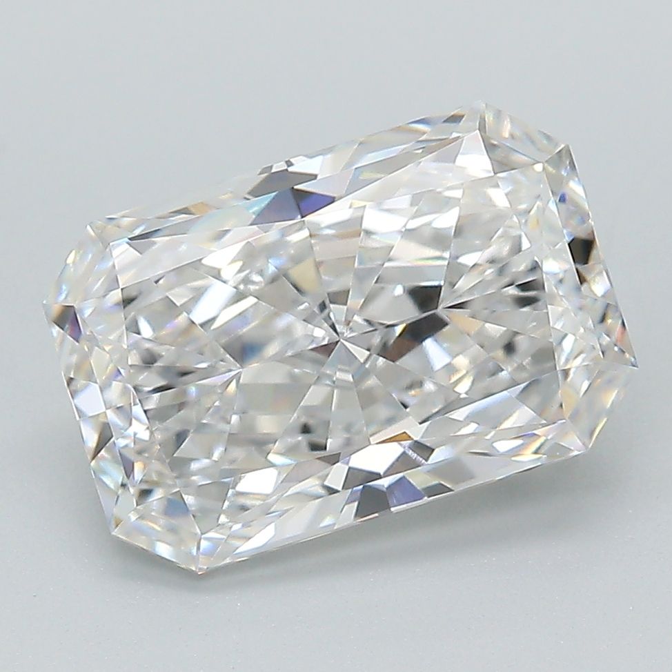 Lab-Grown Radiant Diamond - 3.58 Carats, E Color, VVS2 Clarity - Certified by IGI - Report Number: LG677503127