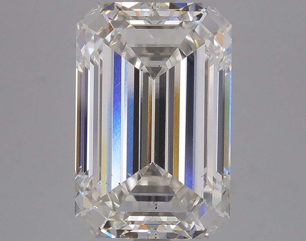 Lab-Grown Emerald Diamond - 5.16 Carats, F Color, VS2 Clarity - Certified by IGI - Report Number: LG621436102