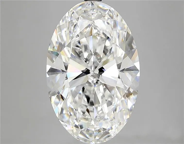 6,44 ct ovaler, im Labor gezüchteter Diamant (Farbe E, Reinheit VVS2, IGI-zertifiziert)