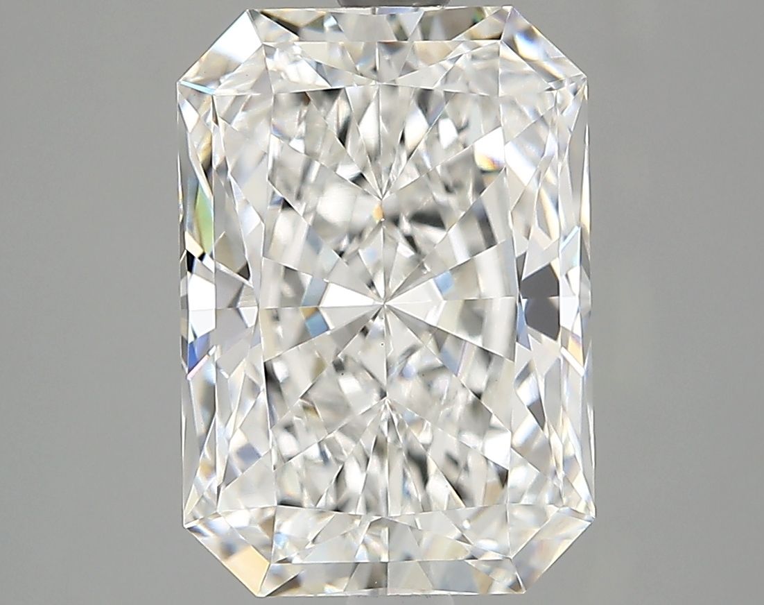 Lab-Grown Radiant Diamond - 3.55 Carats, F Color, VVS2 Clarity - Certified by IGI - Report Number: LG713526282