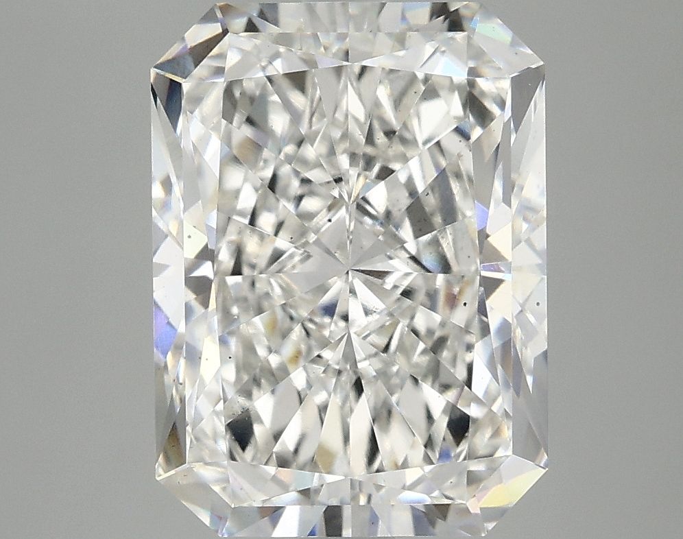 Lab-Grown Radiant Diamond - 5.0 Carats, F Color, VS2 Clarity - Certified by IGI - Report Number: LG693518851