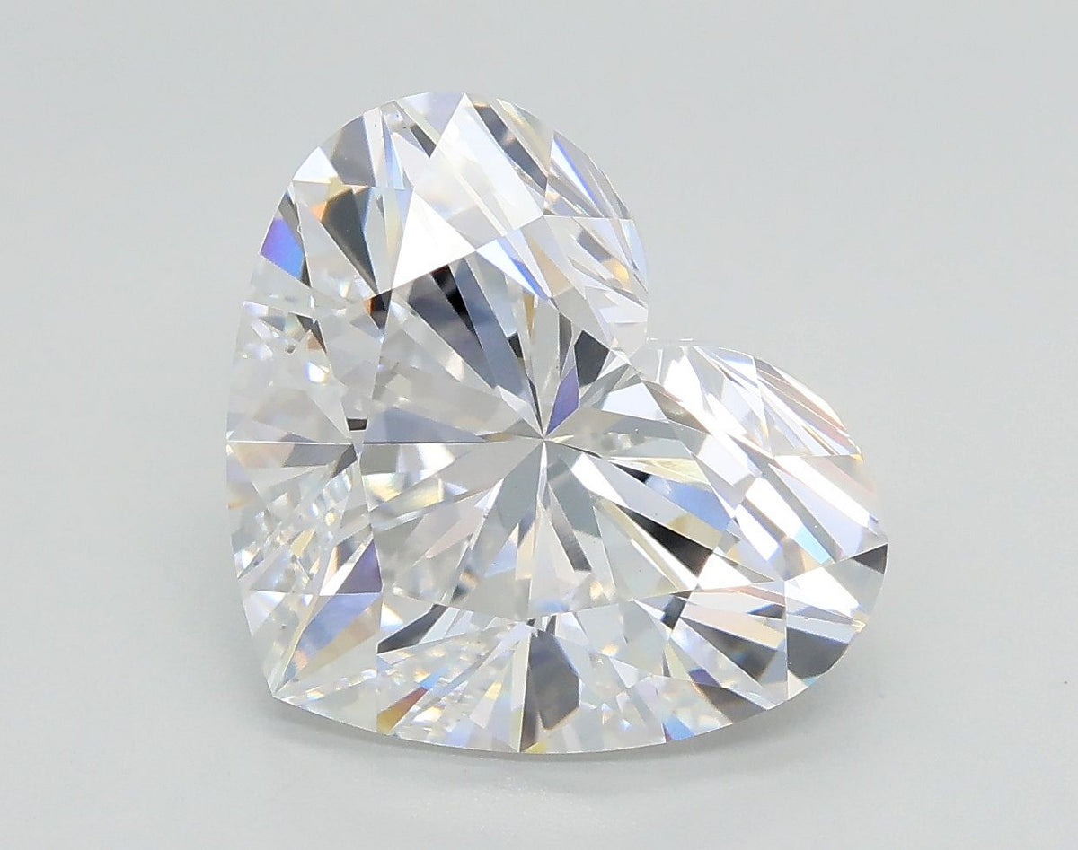 Lab-Grown Heart Diamond - 4.06 Carats, E Color, VVS2 Clarity - Certified by IGI - Report Number: LG678599418