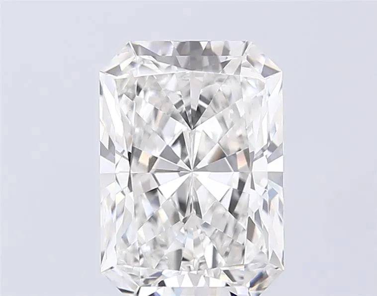 4.00ct Emerald Lab Grown Diamond (Colour F, Clarity VVS2, IGI Certified)