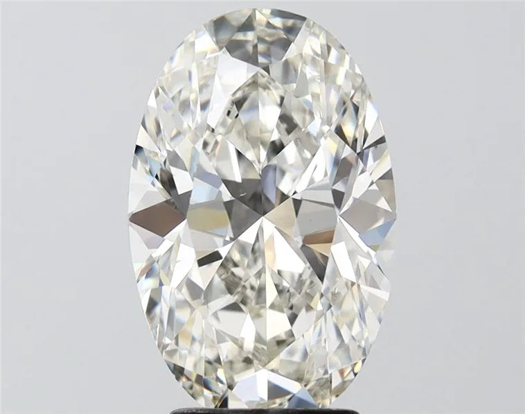4.01ct Oval Lab Grown Diamond (Colour G, Clarity VVS2, IGI Certified)