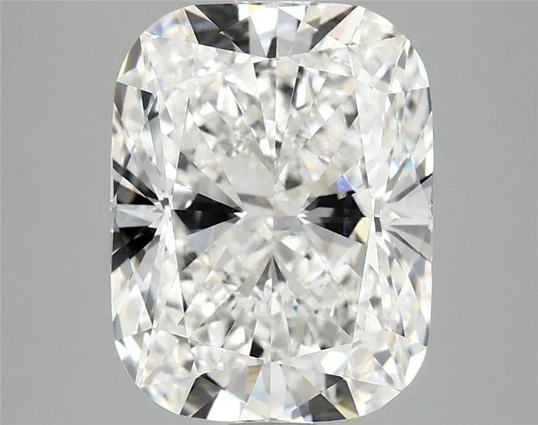 4.08ct Cushion modified Lab Grown Diamond (Colour E, Clarity VVS2, IGI Certified)