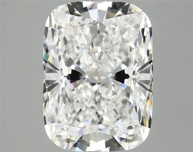 4.10ct Cushion modified Lab Grown Diamond (Colour E, Clarity VVS2, IGI Certified)