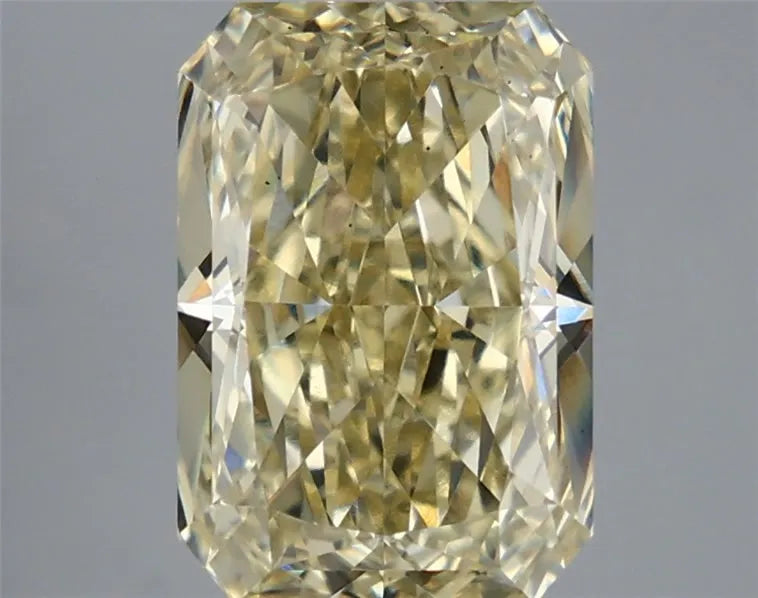 4.52ct Radiant Lab Grown Diamond (Colour Fancy Yellow, Clarity VS2, IGI Certified)