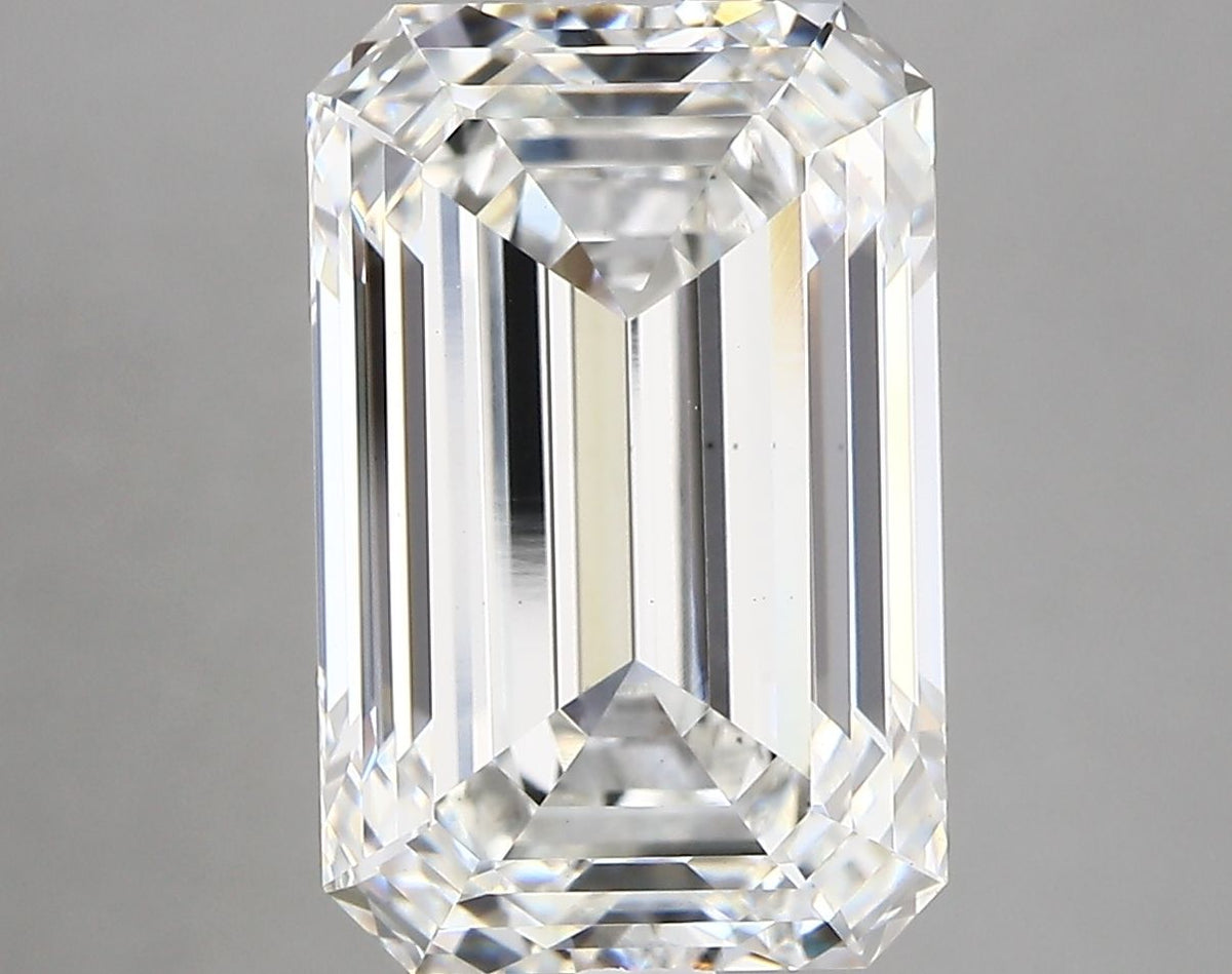 Lab-Grown Emerald Diamond - 6.32 Carat, G Color, VS1 Clarity | Sustainable Luxury, Dazzling Brilliance | IGI | Certified 605310226
