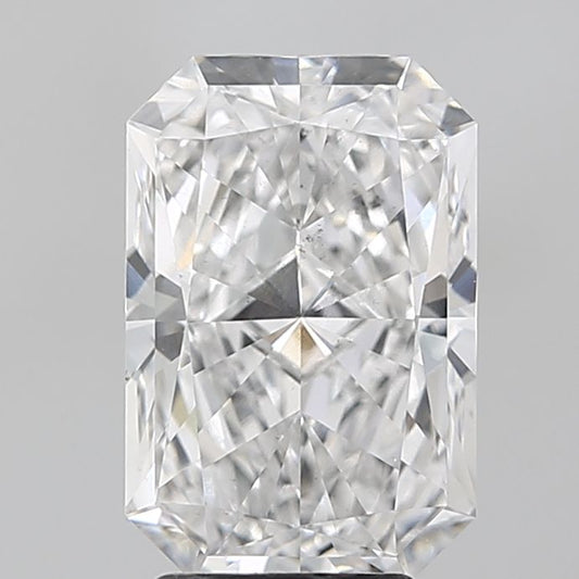 Lab-Grown Radiant Diamond - 3.53 Carats, E Color, VS2 Clarity - Certified by IGI - Report Number: LG675501749