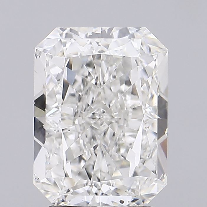 Lab-Grown Radiant Diamond - 2.48 Carats, F Color, VS1 Clarity - Certified by IGI - Report Number: LG681554825
