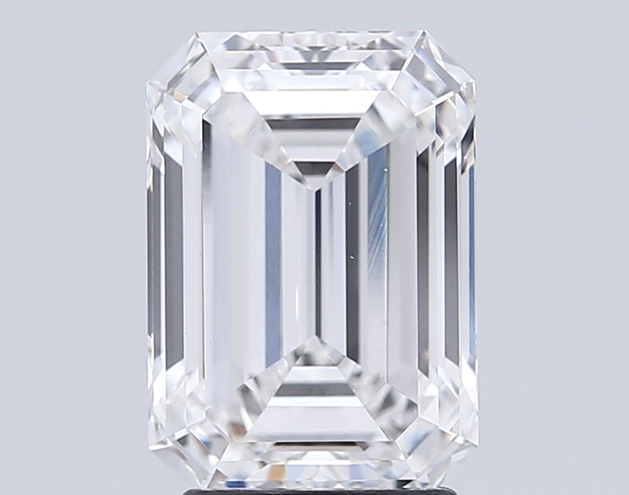 Lab-Grown Emerald Diamond - 3.1 Carats, F Color, VVS2 Clarity - Certified by IGI - Report Number: LG713524916
