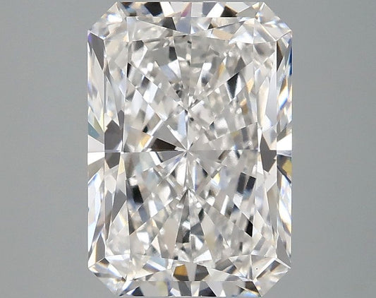 Lab-Grown Radiant Diamond - 2.99 Carats, F Color, VS1 Clarity - Certified by IGI - Report Number: LG670474676