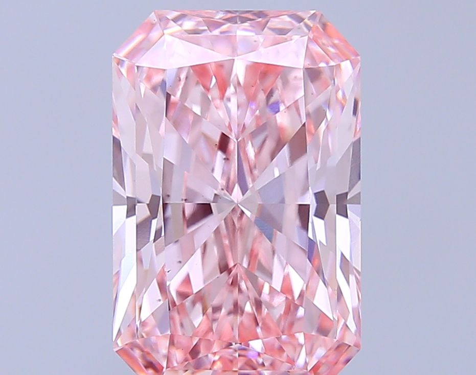 Lab-Grown Radiant Diamond - 5.07 Carats, Fancy Vivid Pink Color, VS2 Clarity - Certified by IGI - Report Number: LG689542120