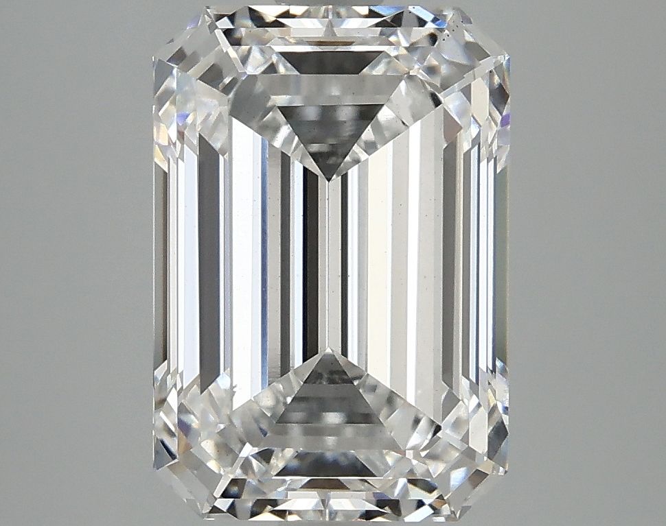 Lab-Grown Emerald Diamond - 4.6 Carats, E Color, VS2 Clarity - Certified by IGI - Report Number: LG669402840
