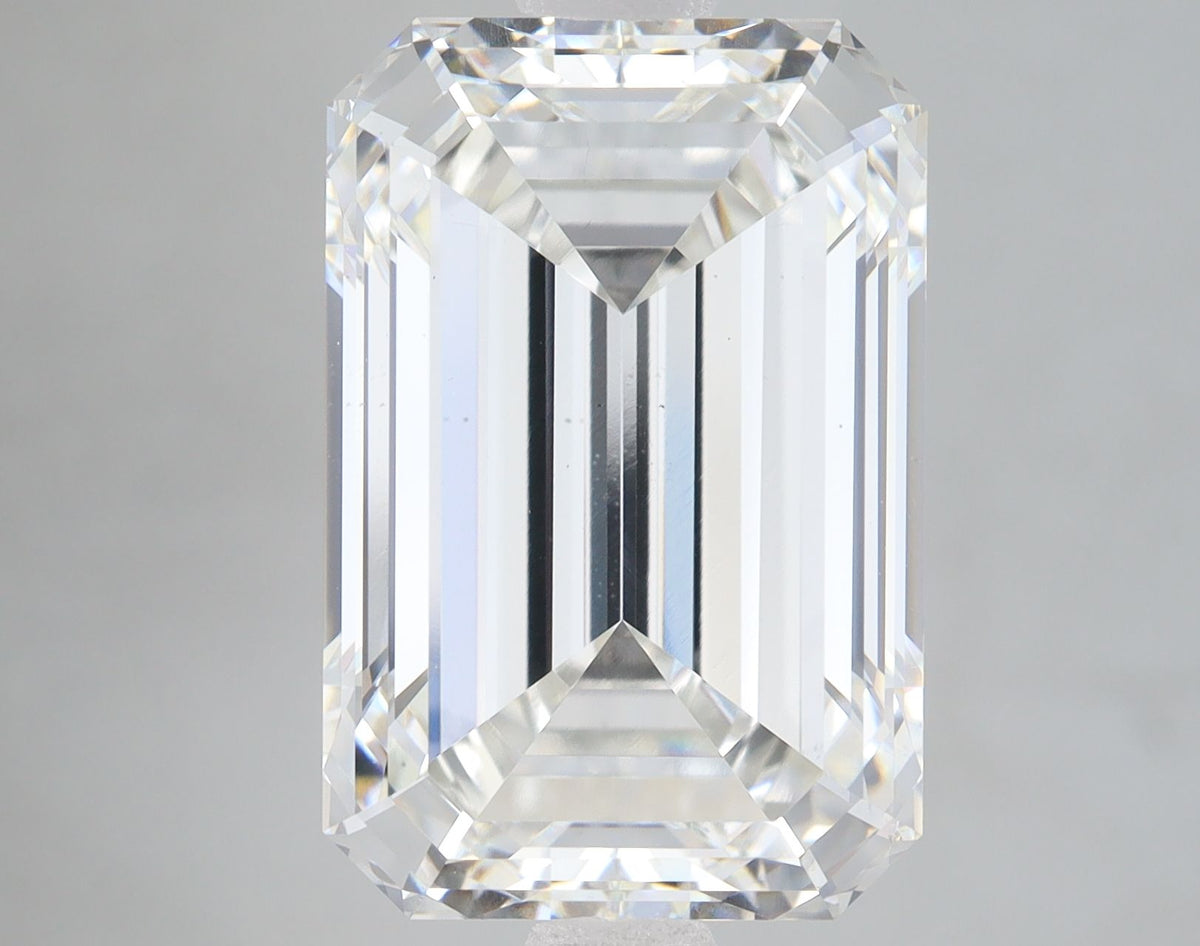 Lab-Grown Emerald Diamond - 7.01 Carats, F Color, VS1 Clarity - Certified by IGI - Report Number: LG669401564