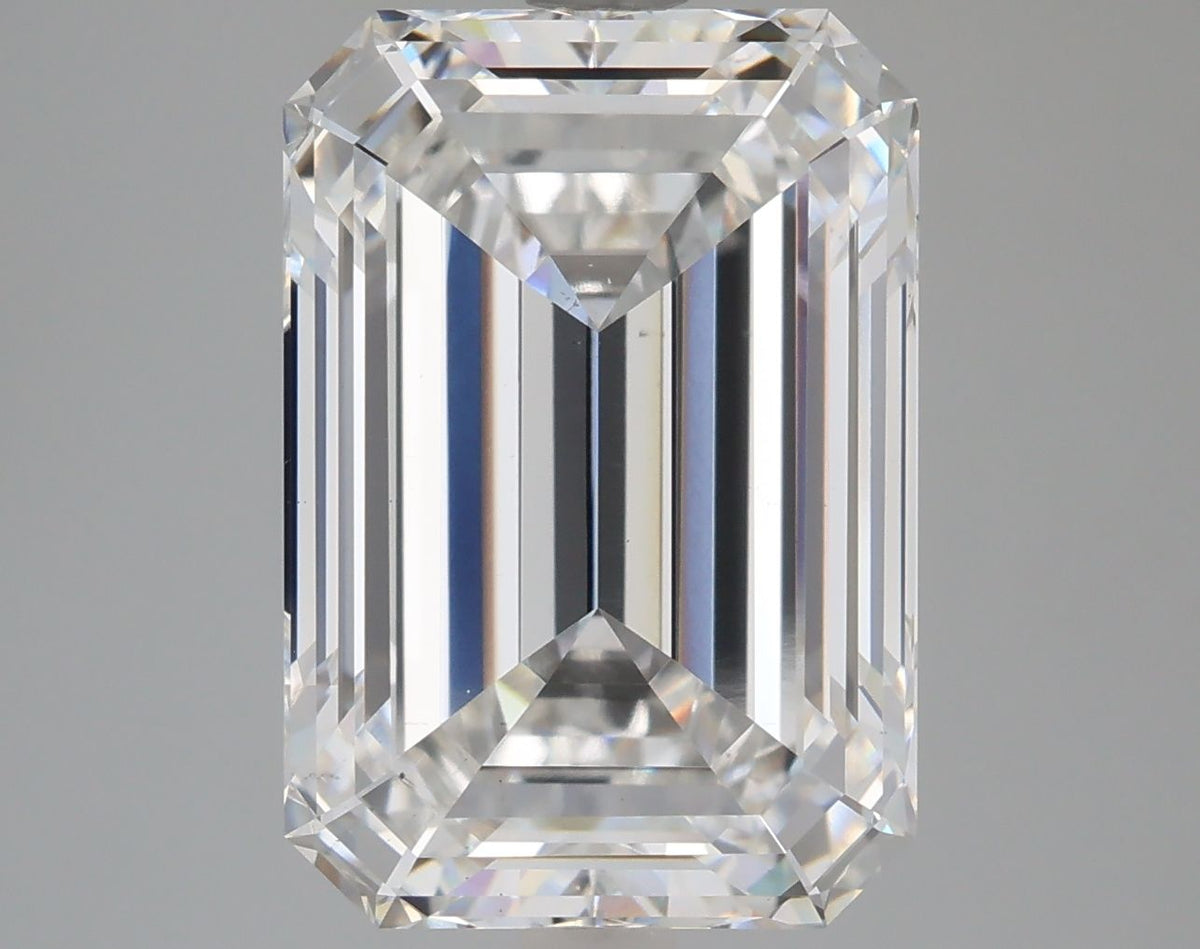 Lab-Grown Emerald Diamond - 6.1 Carats, E Color, VS2 Clarity - Certified by IGI - Report Number: LG668458109