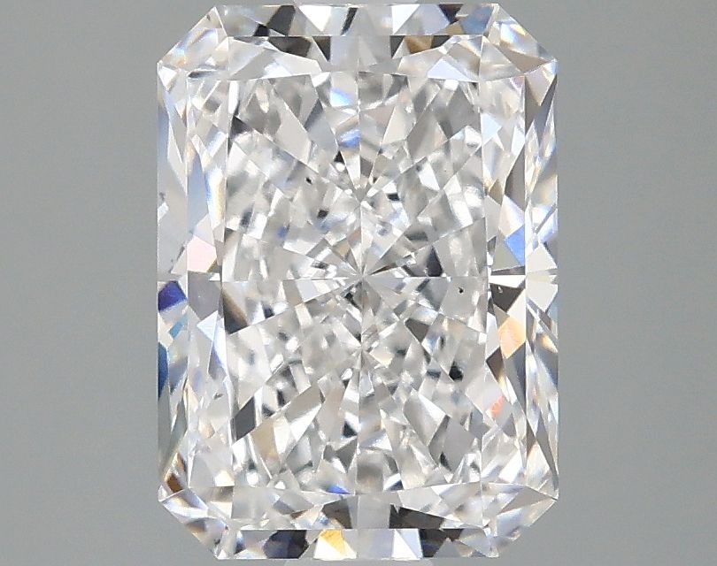 Lab-Grown Radiant Diamond - 2.47 Carats, E Color, VS2 Clarity - Certified by IGI - Report Number: LG655458032