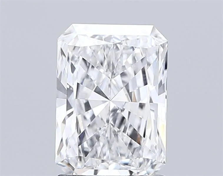 1.58ct Radiant Lab Grown Diamond (Colour E, Clarity VS1, IGI Certified)