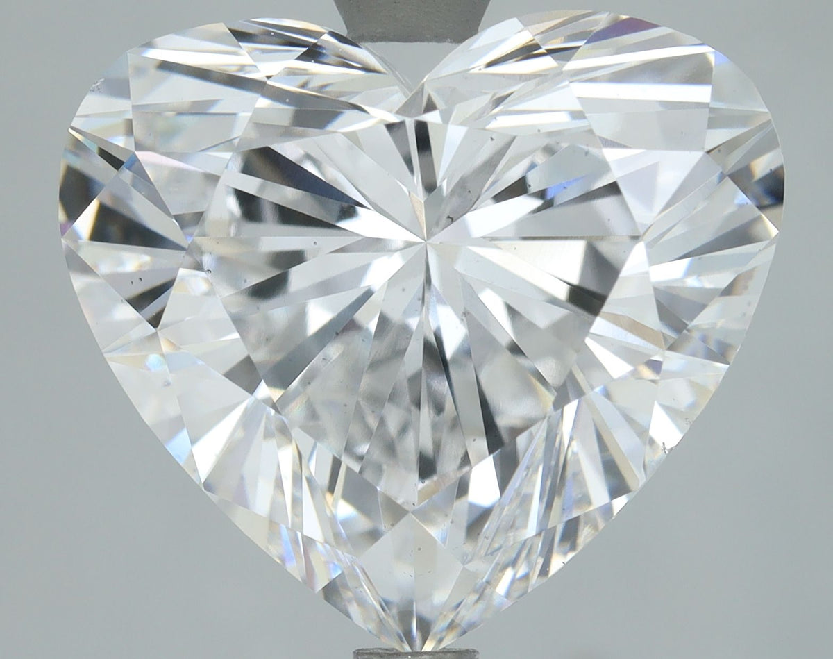 Lab-Grown Heart Diamond - 5 Carat, E Color, VS2 Clarity | Sustainable Luxury, Dazzling Brilliance | IGI | Certified LG642458805