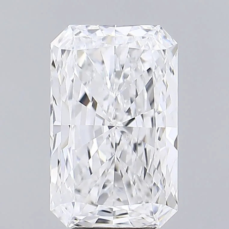 4.57ct Radiant Lab Grown Diamond (Colour D, Clarity IF, IGI Certified)