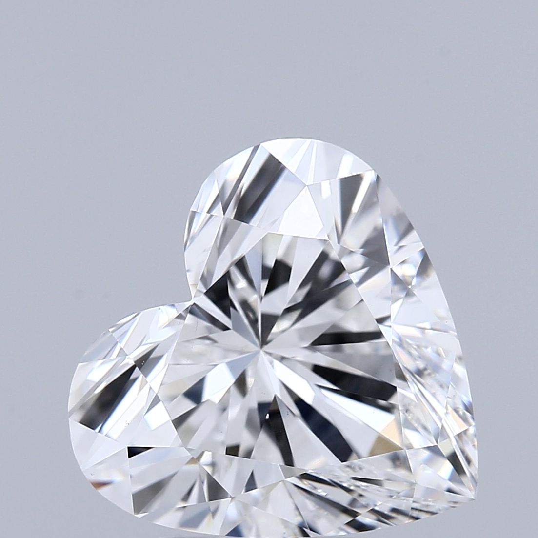 Lab-Grown Heart Diamond - 4.05 Carats, E Color, VS1 Clarity - Certified by IGI - Report Number: LG692596632