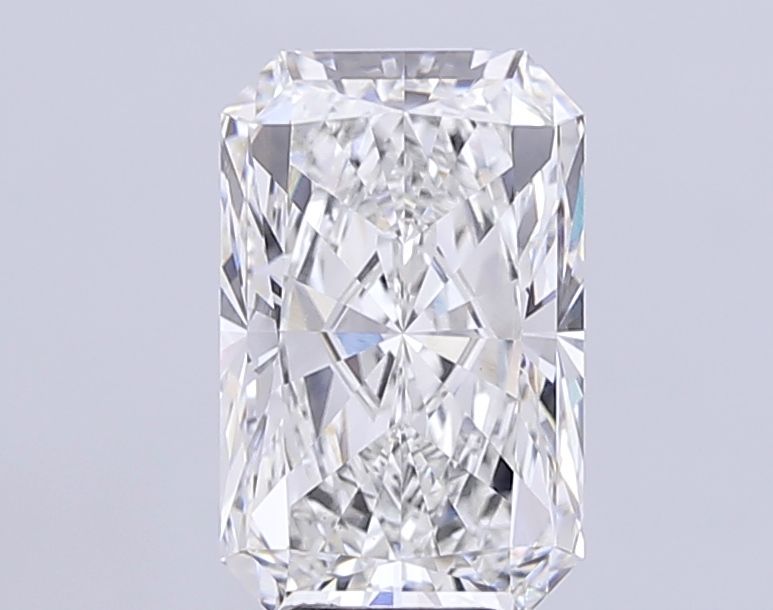 Lab-Grown Radiant Diamond - 7.09 Carats, E Color, VS1 Clarity - Certified by IGI - Report Number: LG700589314