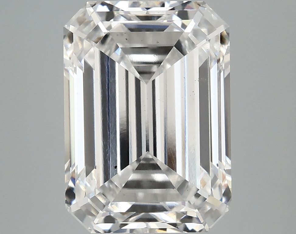 Lab-Grown Emerald Diamond - 4.68 Carats, E Color, VS2 Clarity - Certified by IGI - Report Number: LG709535867
