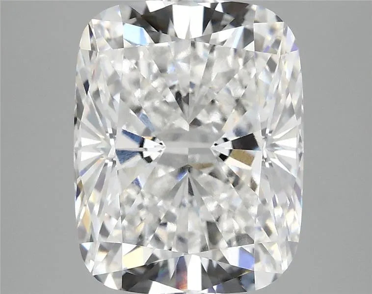 5.20ct Cushion modified Lab Grown Diamond (Colour E, Clarity VVS1, IGI Certified)