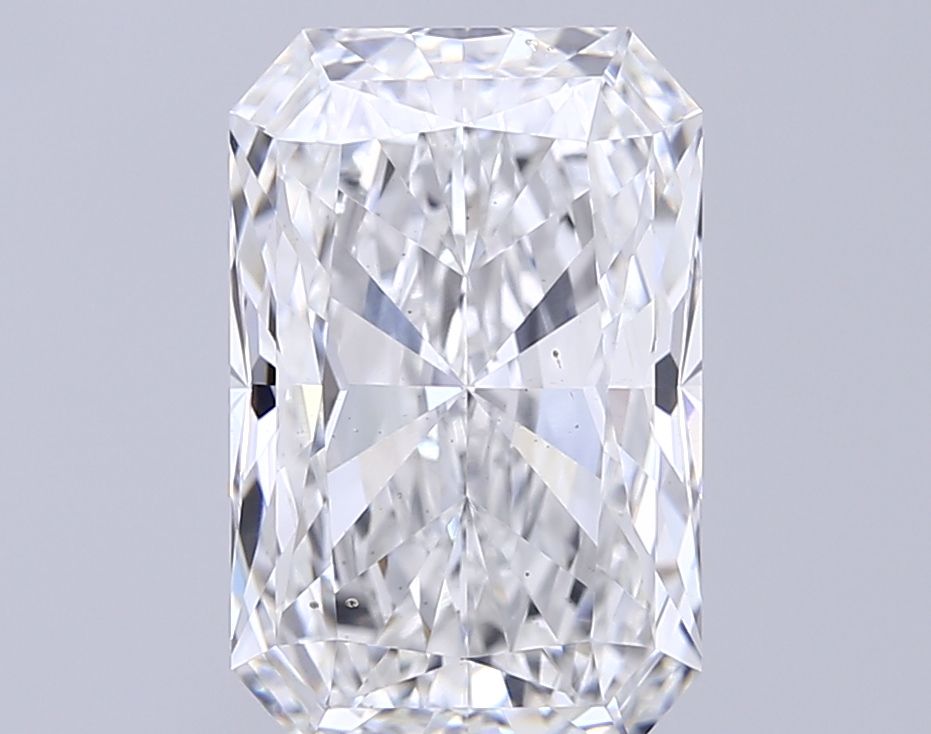 Lab-Grown Radiant Diamond - 5.03 Carats, F Color, VS1 Clarity - Certified by IGI - Report Number: LG685534602