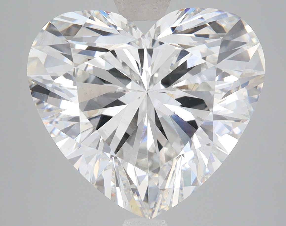 Lab-Grown Heart Diamond - 6.87 Carats, F Color, VS1 Clarity - Certified by IGI - Report Number: LG634494314