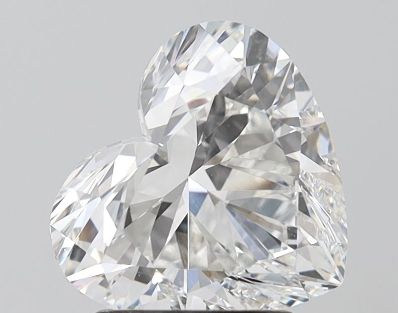 Lab-Grown Heart Diamond - 2.49 Carats, F Color, VVS2 Clarity - Certified by IGI - Report Number: LG680504758