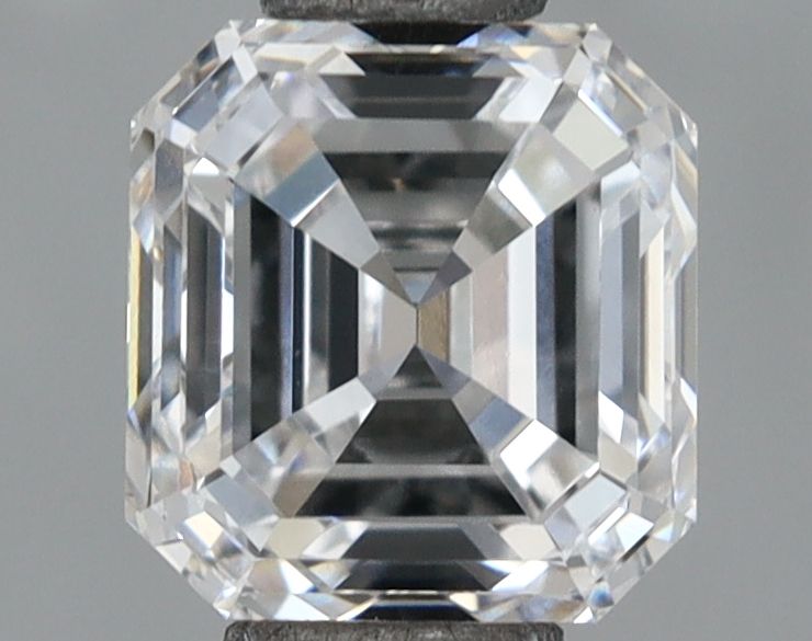 Lab-Grown Asscher Diamond - 0.96 Carats, D Color, VVS2 Clarity - Certified by IGI - Report Number: LG692511764