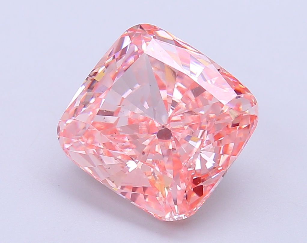 Lab-Grown Cushion Diamond - 5.01 Carats, Fancy Vivid Pink Color, VS2 Clarity - Certified by IGI - Report Number: LG686507680
