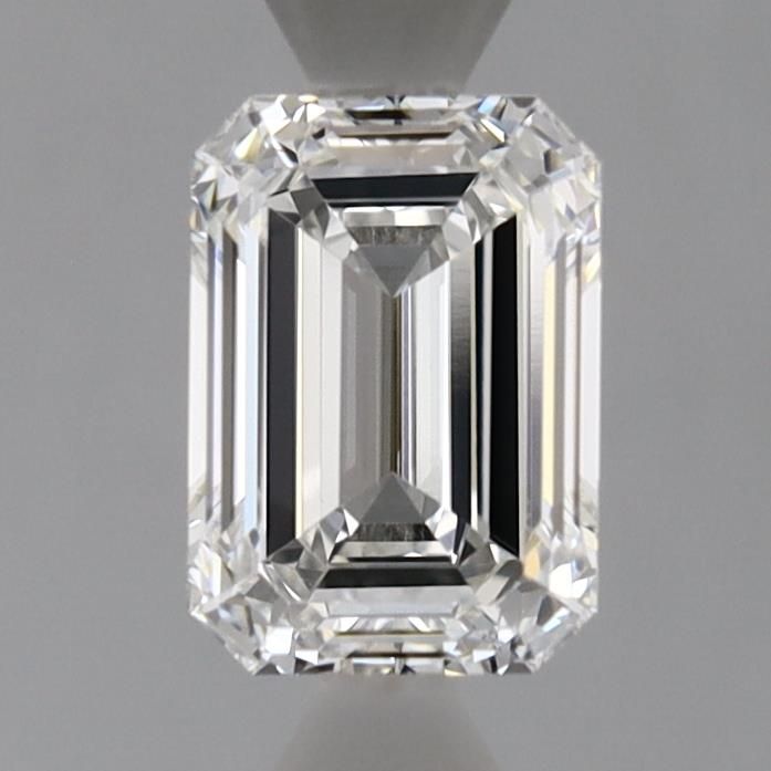 Lab-Grown Emerald Diamond - 1.01 Carats, F Color, VVS2 Clarity - Certified by IGI - Report Number: LG638430062