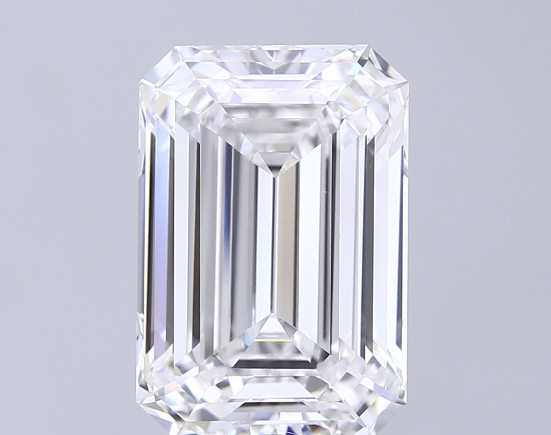 Lab-Grown Emerald Diamond - 8.01 Carats, F Color, VS1 Clarity - Certified by IGI - Report Number: LG687504607