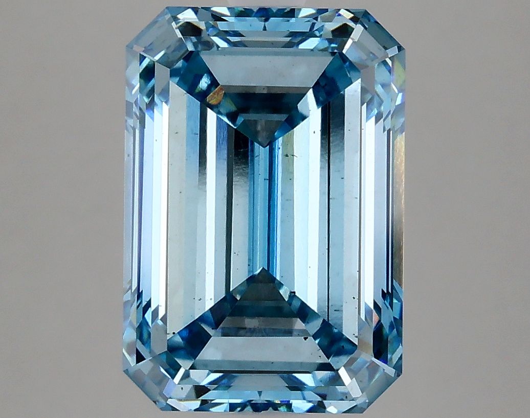 Lab-Grown Emerald Diamond - 5.01 Carats, Fancy Vivid Blue Color, VS2 Clarity - Certified by IGI - Report Number: LG633424108