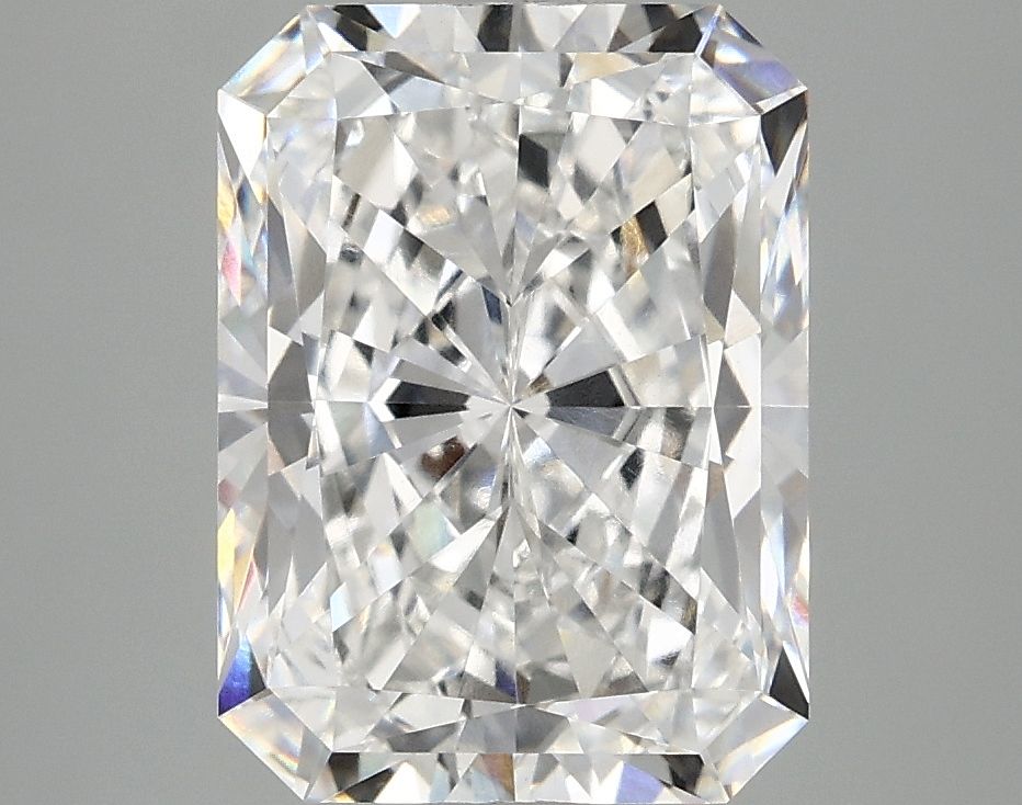 Lab-Grown Radiant Diamond - 4.03 Carats, F Color, VVS2 Clarity - Certified by IGI - Report Number: LG690528612