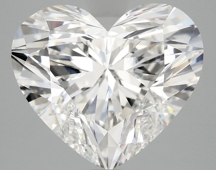 Lab-Grown Heart Diamond - 4.53 Carats, F Color, VVS2 Clarity - Certified by IGI - Report Number: LG715573575