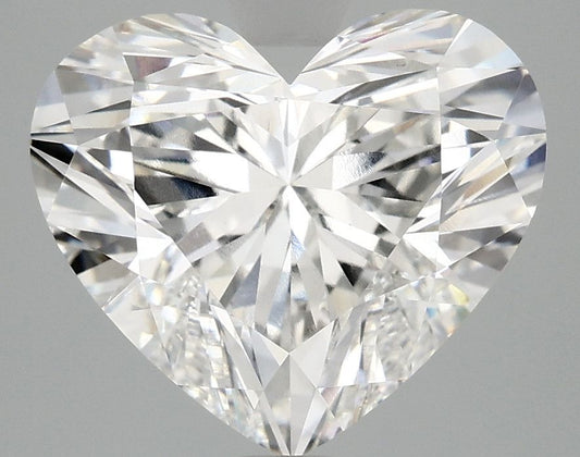 Lab-Grown Heart Diamond - 4.53 Carats, F Color, VVS2 Clarity - Certified by IGI - Report Number: LG715573575