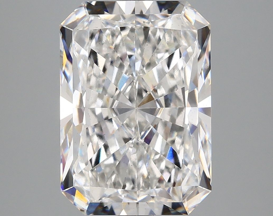 Lab-Grown Radiant Diamond - 5.08 Carats, F Color, VS2 Clarity - Certified by IGI - Report Number: LG666403340