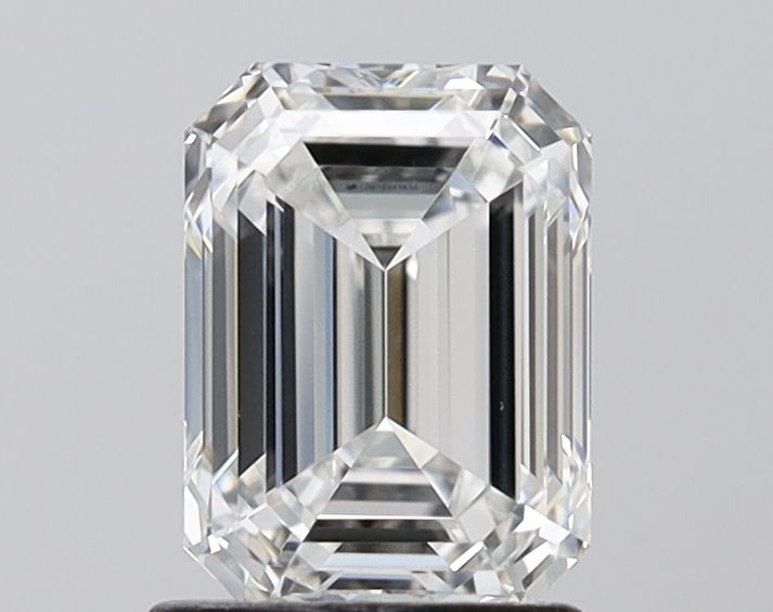 Lab-Grown Emerald Diamond - 1.53 Carats, E Color, VVS2 Clarity - Certified by IGI - Report Number: LG675563838