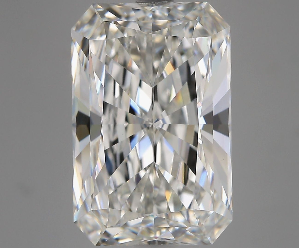 Lab-Grown Radiant Diamond - 8.13 Carats, E Color, VVS2 Clarity - Certified by IGI - Report Number: LG702539457