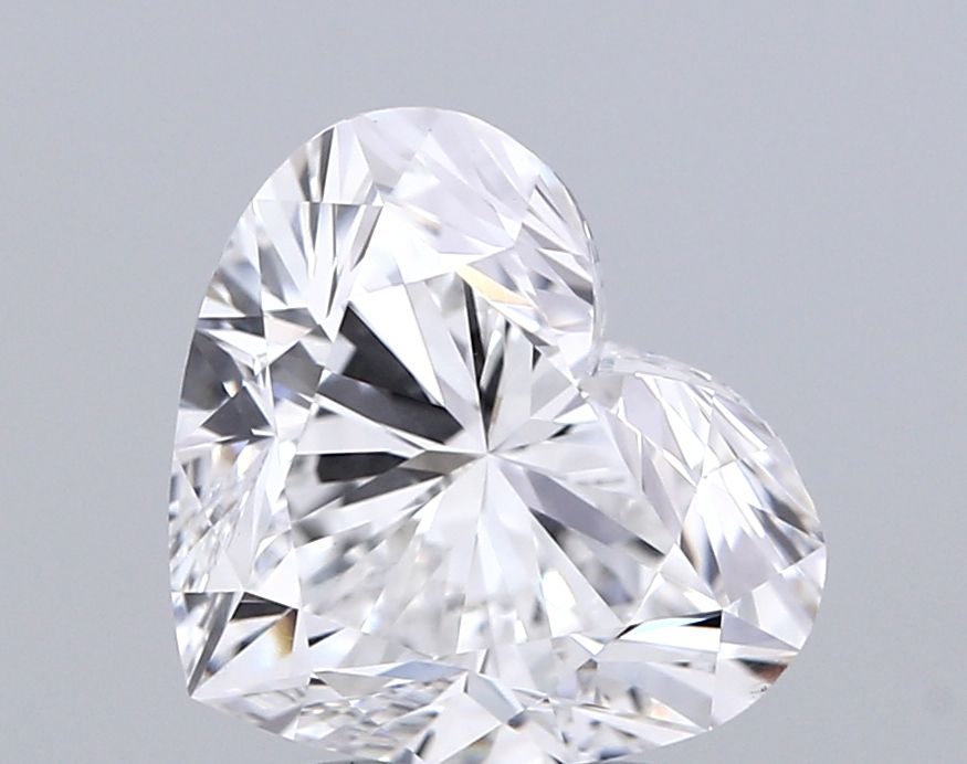 Lab-Grown Heart Diamond - 3.52 Carats, E Color, VVS2 Clarity - Certified by IGI - Report Number: LG678518075