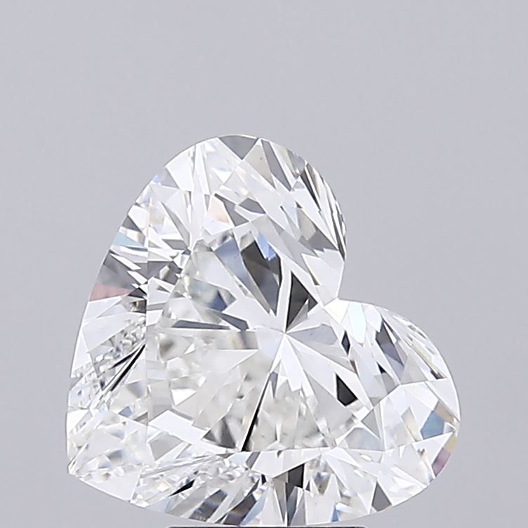 Lab-Grown Heart Diamond - 4.5 Carats, F Color, VVS2 Clarity - Certified by IGI - Report Number: LG692540765