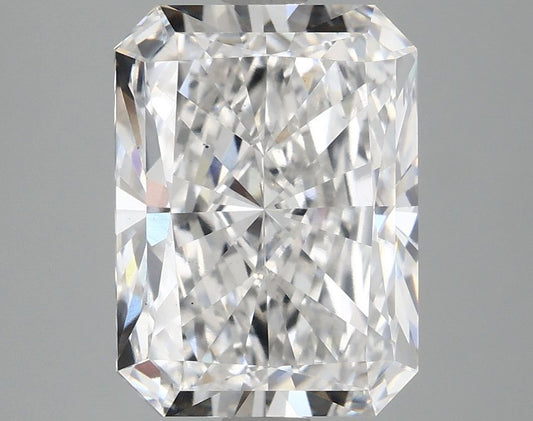 Lab-Grown Radiant Diamond - 4.03 Carats, F Color, VS2 Clarity - Certified by IGI - Report Number: LG689535454