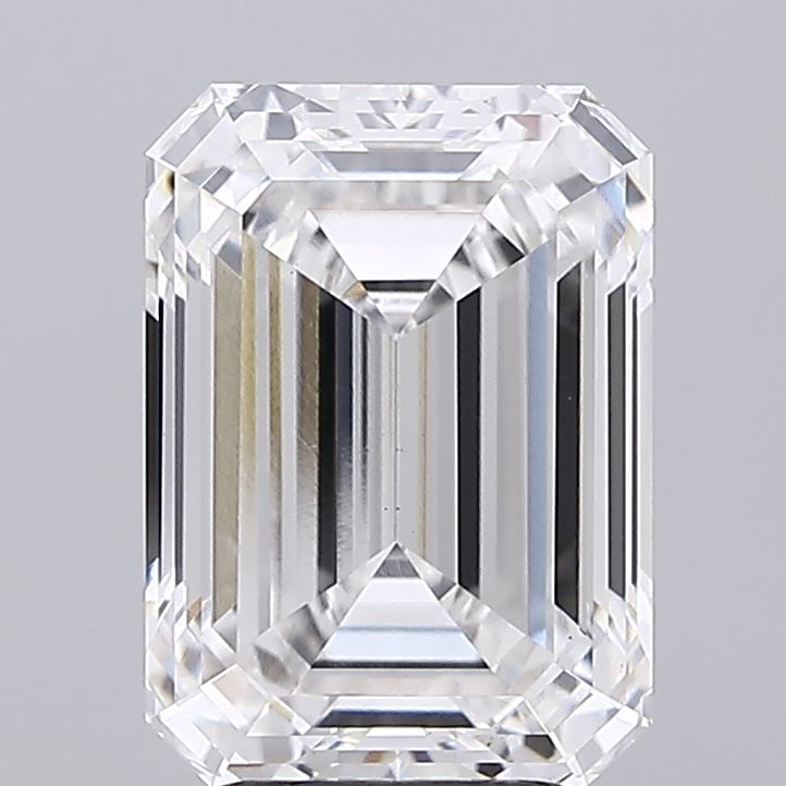 Lab-Grown Emerald Diamond - 4.04 Carats, E Color, VS1 Clarity - Certified by IGI - Report Number: LG670442081